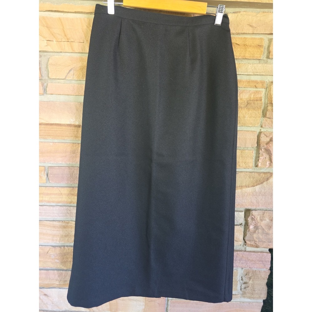 Vick Wayne Women's Plus Pleated Knee Length Skirt Navy Blue Polyester Size 14P